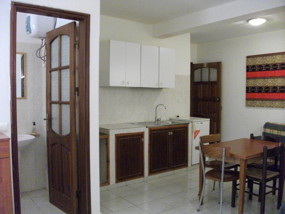Dourada Studios Santa Maria Bagian luar foto